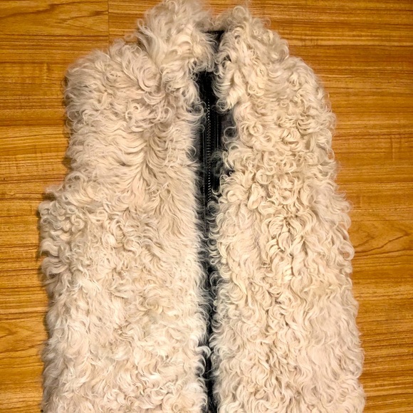 Theory Tigrado Shearling Leather Vest 